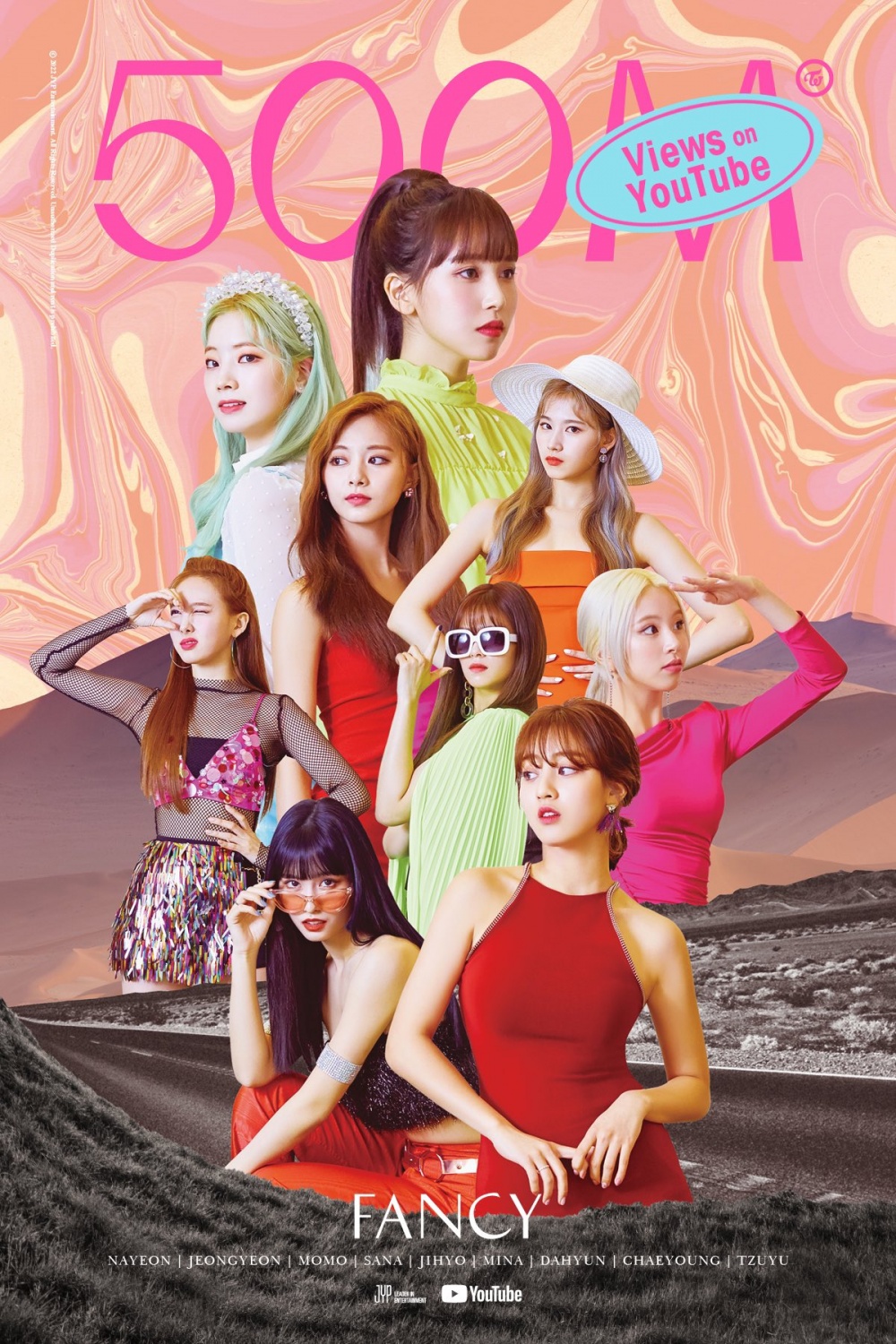 TWICE Tops the Oricon Weekly Chart in Japan-- 'Best Record for a Foreign Female Artist of All Time'