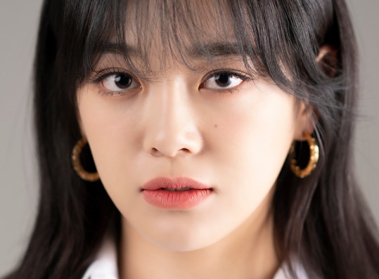 Kim Sejeong Net Worth 2022 — How Rich is the Former I.O.I Member?