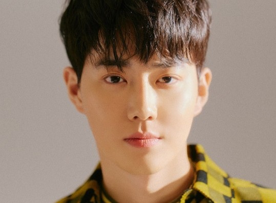 EXO Suho Becomes K-pop Soloist With Most #1 on iTunes Album Charts in 2022 With 'Grey Suit'