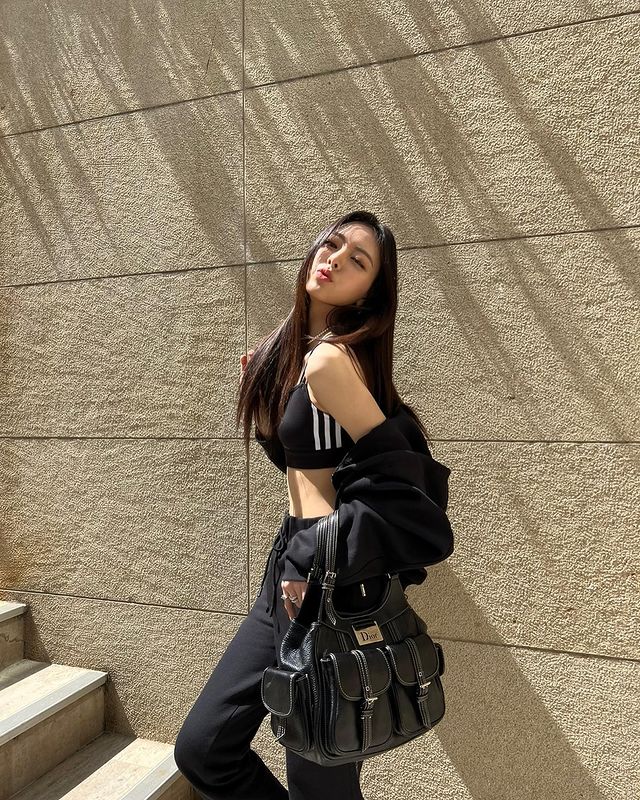 ITZY Yuna Posts on ITZY's Official Instagram