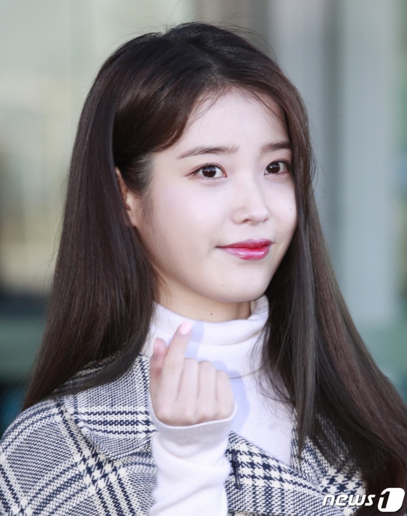 Second IU? Rookie Singer Gets Compared To Senior Idol - Here's Why