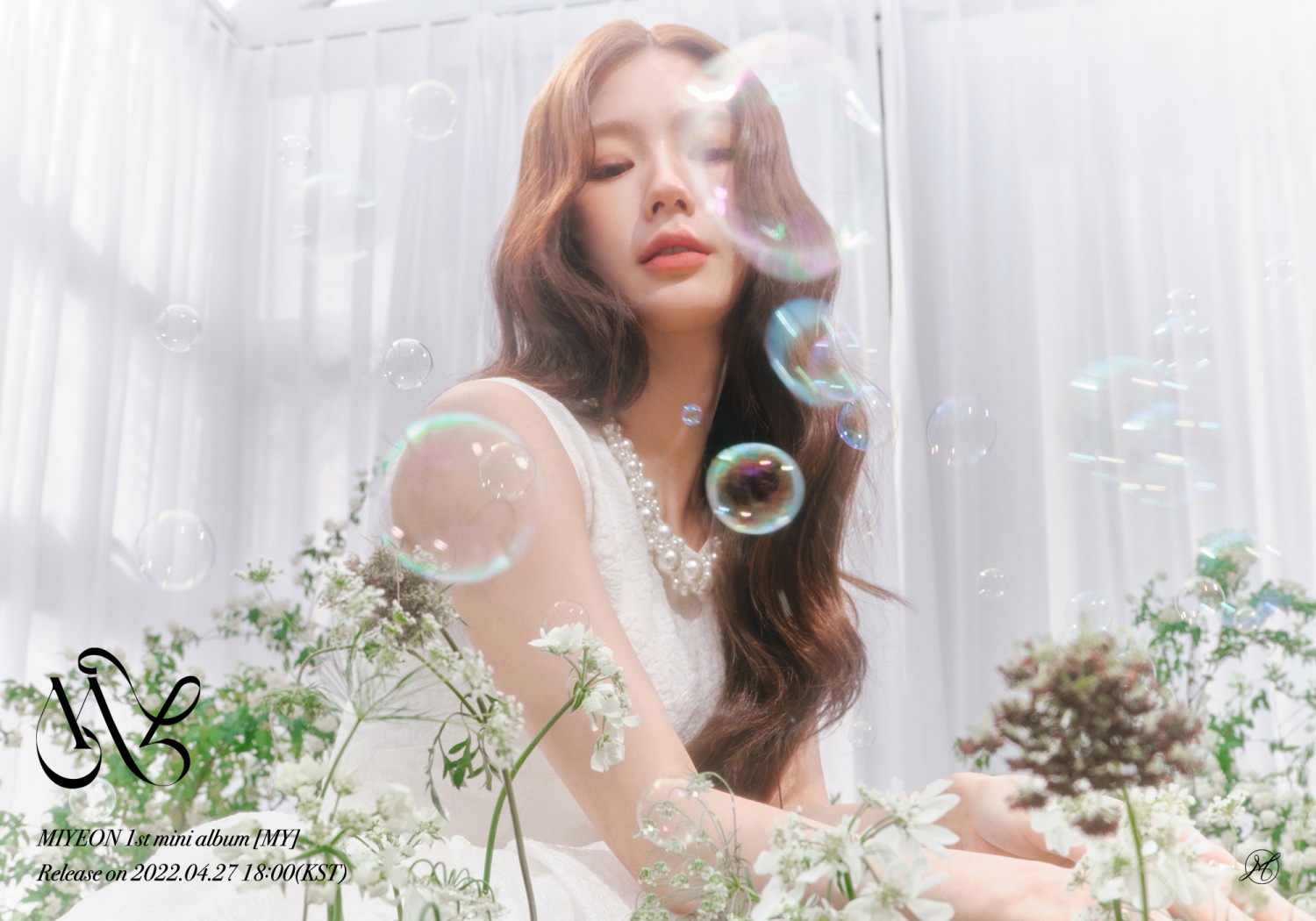 (G)I-dle Miyeon Looks Ethereal in Newly Released Photos