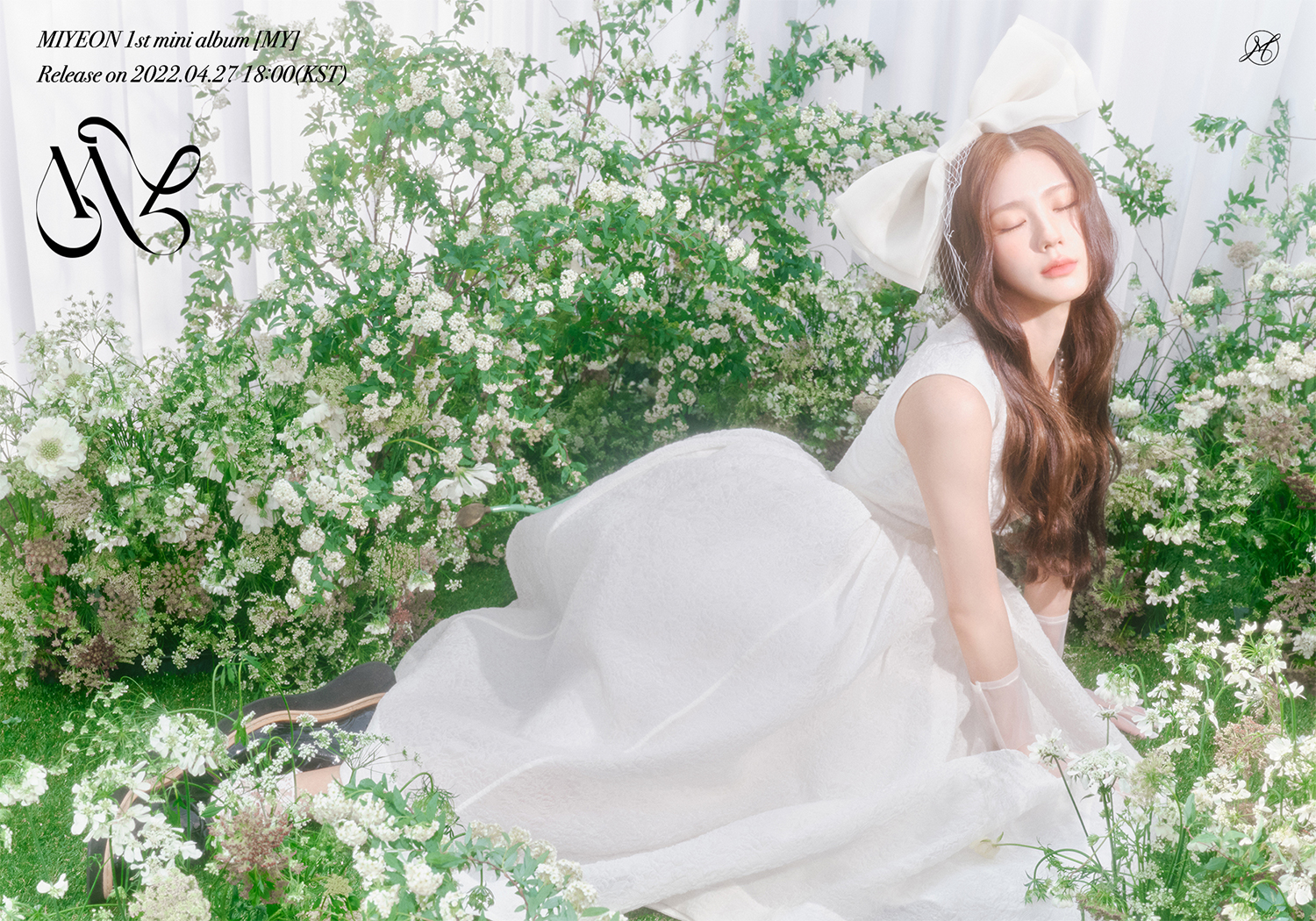 (G)I-dle Miyeon Looks Ethereal in Newly Released Photos