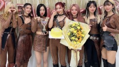 Dreamcatcher Draws Applause for Live Vocals During Encore Stage