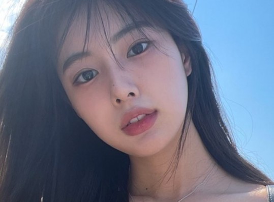 Kang Hyewon Make-up Tips 2022 — Read Former IZ*ONE Member's Daily Routine!