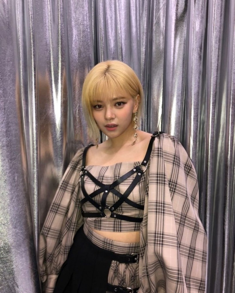 TWICE Jeongyeon Garners Praise After Unveiling New Hairstyle