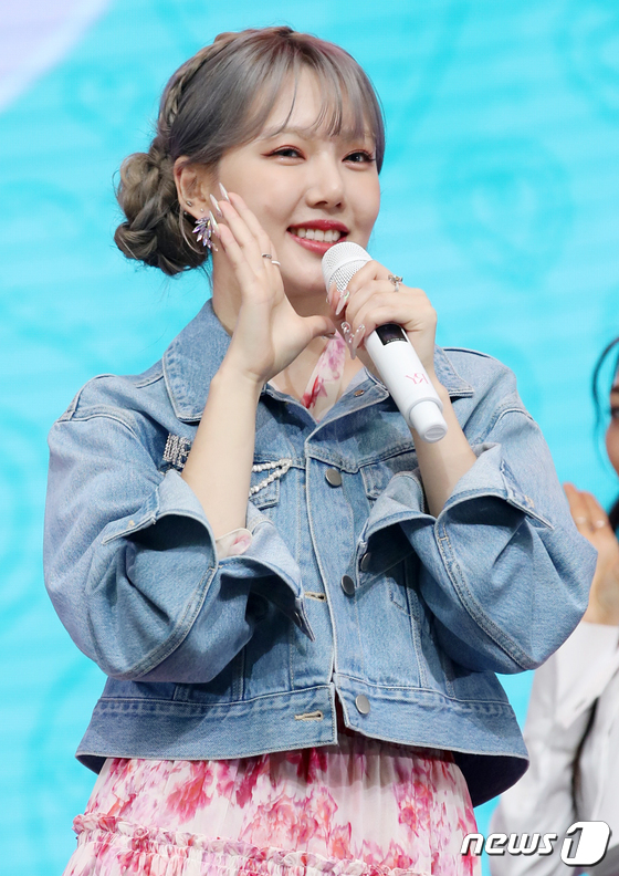 Cute and lively Yerin's stage