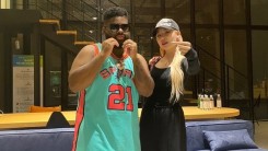 Jamie's surprise meeting with Pink Sweat$ 'Visiting Korea' 