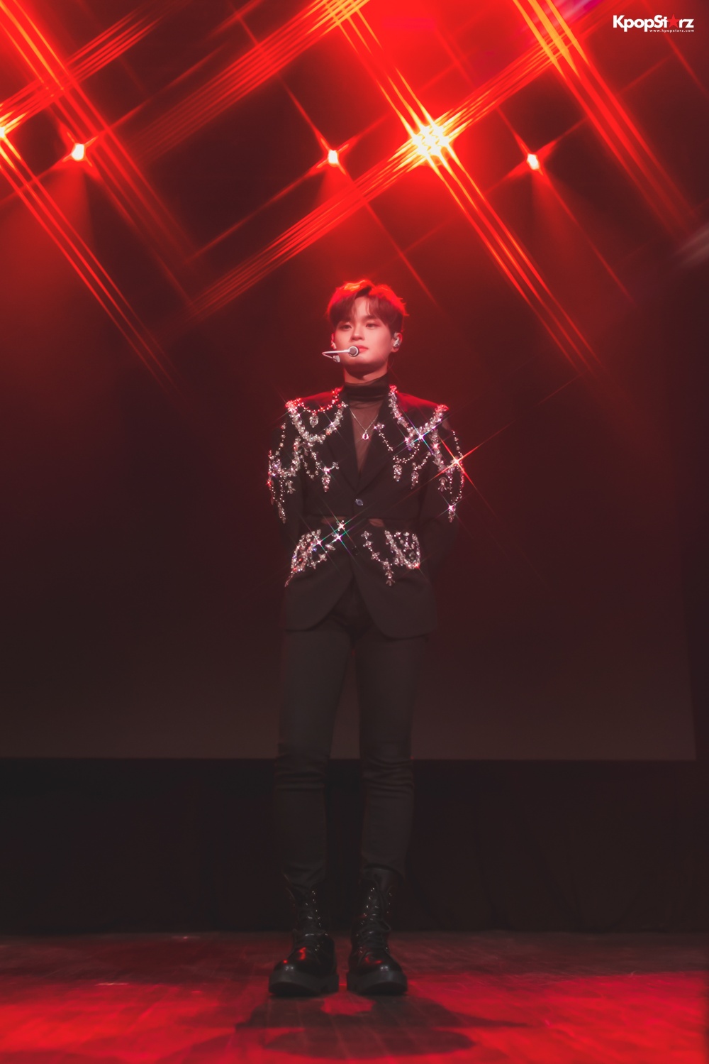AB6IX Meets ABNEW First in ABNew York — The Start of 2022 Fanmeeting ‘AB_NEW AREA!’