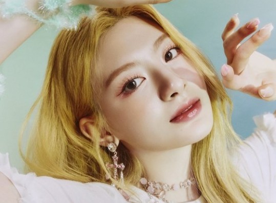 STAYC Se-eun, blonde doll visual… 'WE NEED LOVE' concept photo released