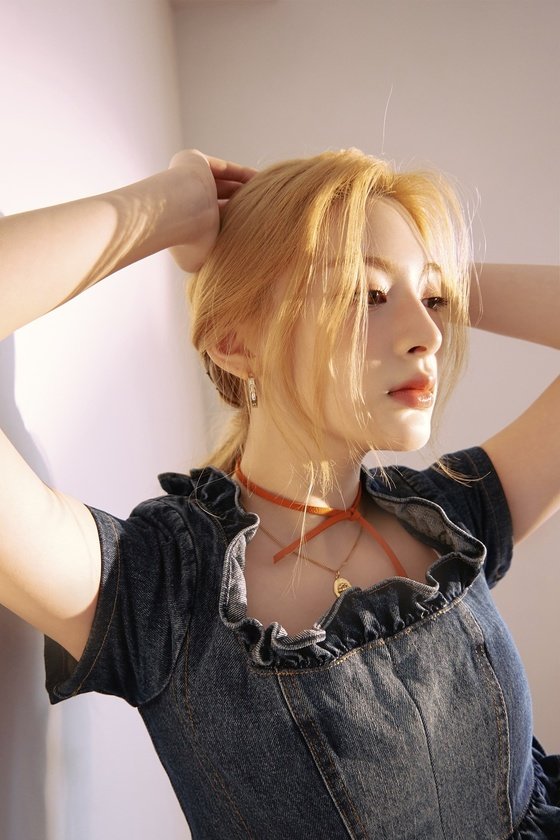 STAYC Se-eun, blonde doll visual… 'WE NEED LOVE' concept photo released