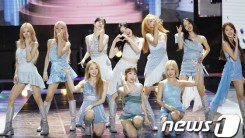 WJSN, the excitement of a summer day