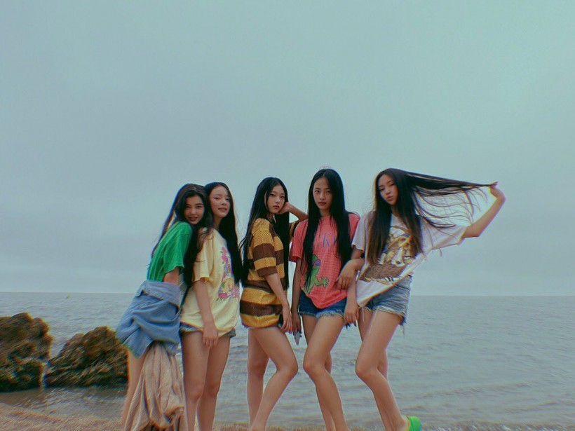 'Min Hee-jin girl group' NewJeans, debut album pre-orders exceed 440,000 copies