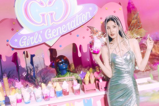 '15th Anniversary' Girls' Generation, Taeyeon · Sooyoung · Seohyun Fantastic Personal Visual 'Gorgeous'