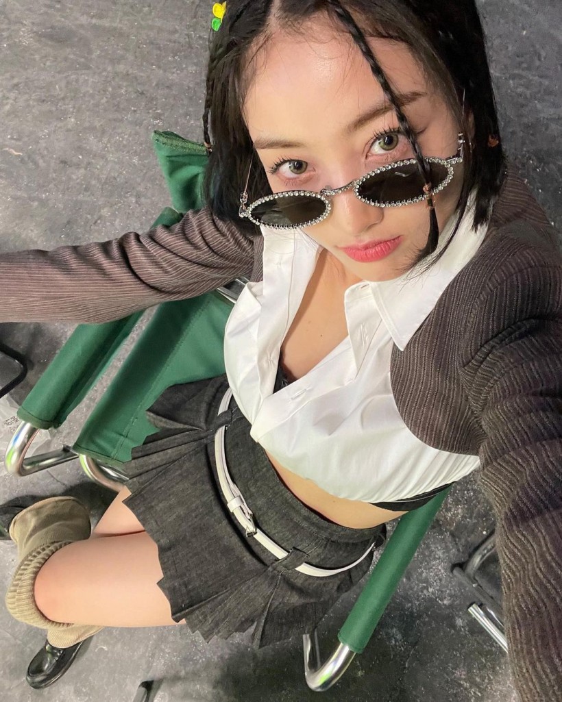 TWICE Jihyo Becomes Hot Topic for Flaunting Voluptuous Body in THESE Photos