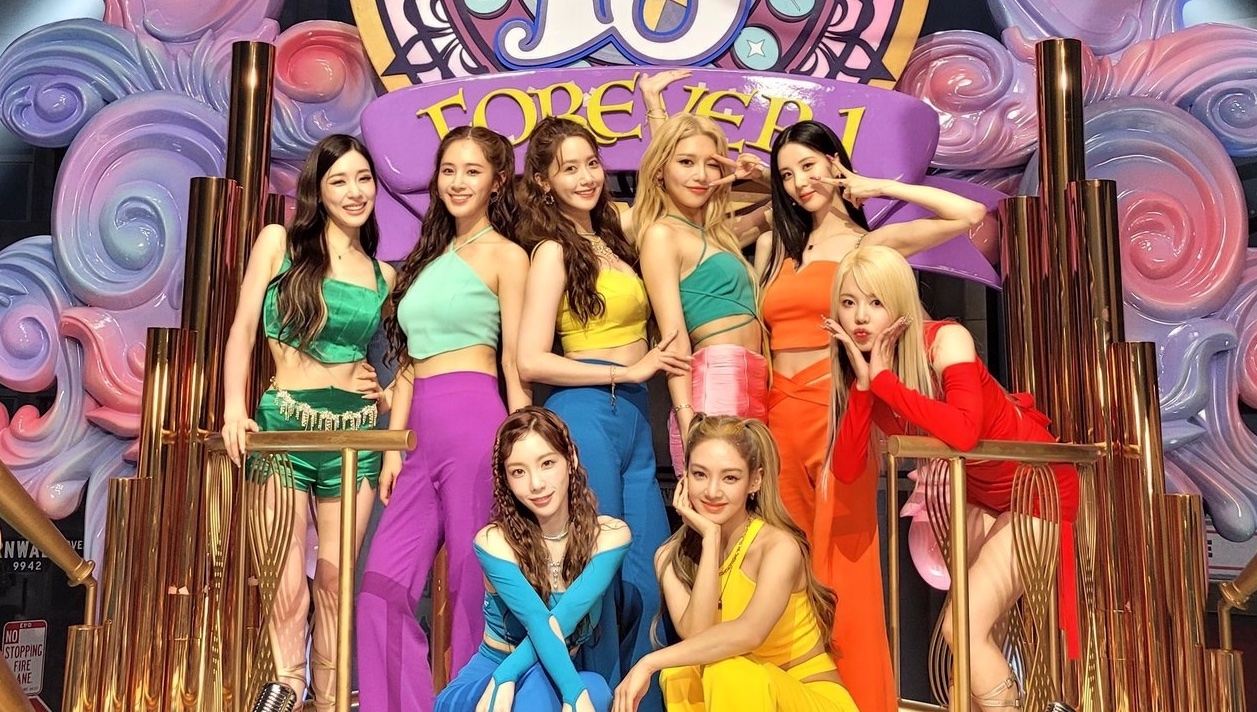 Girls' Generation 'FOREVER 1' MV Director Responds to Plagiarism