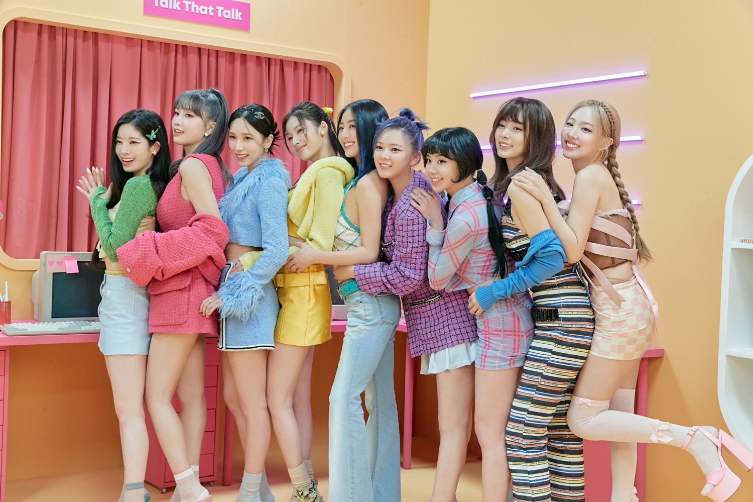 TWICE Makes History With 'BETWEEN 1&2' First-Week Sales on Hanteo