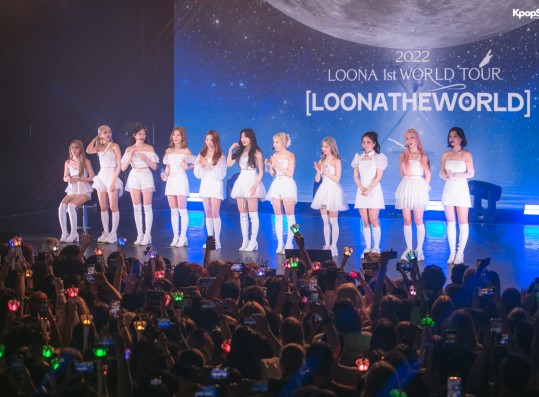 We're Traversing the LOONAVerse! At [LOONATHEWORLD] in New York!