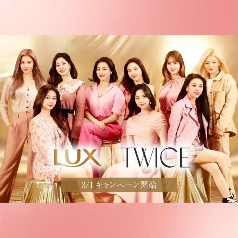 TWICE for LUX