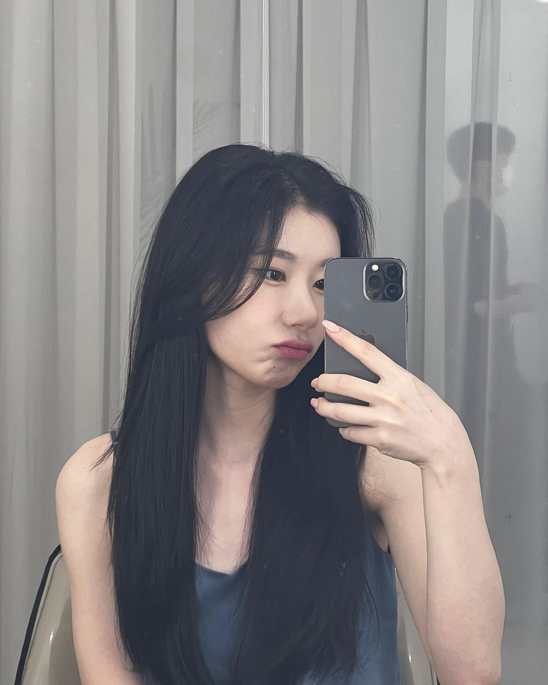 ITZY Chaeryeong, skinny enough to show the breastbone, 'surprise'
