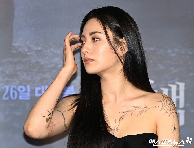 Nana Leaves People Spellbound For of Her Timeless Beauty