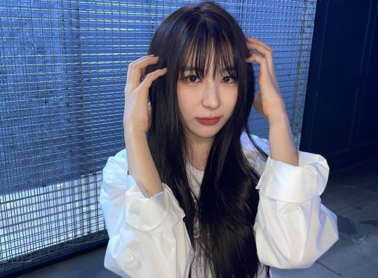 Lee Chae-yeon from IZ*ONE, cute