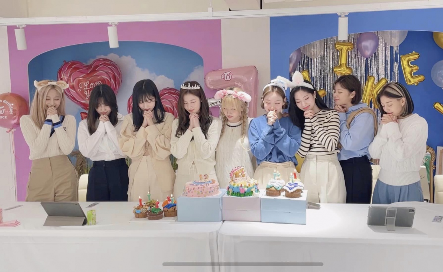 JY Park Writes Message for TWICE in Celebration of Group's 7th Anniversary | KpopStarz