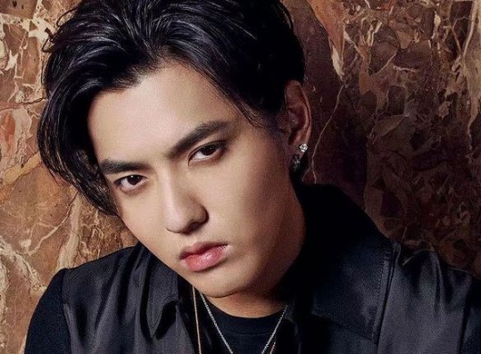 Kris Wu #KrisWu  Kris wu, Kris exo, Wu yi fan