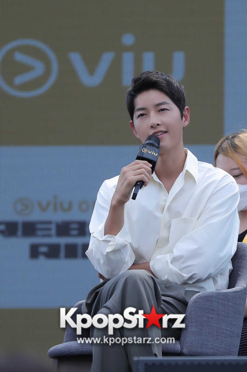 Song Joong-ki Shows Off His Charming Personality In Reborn Rich Press Conference In Singapore