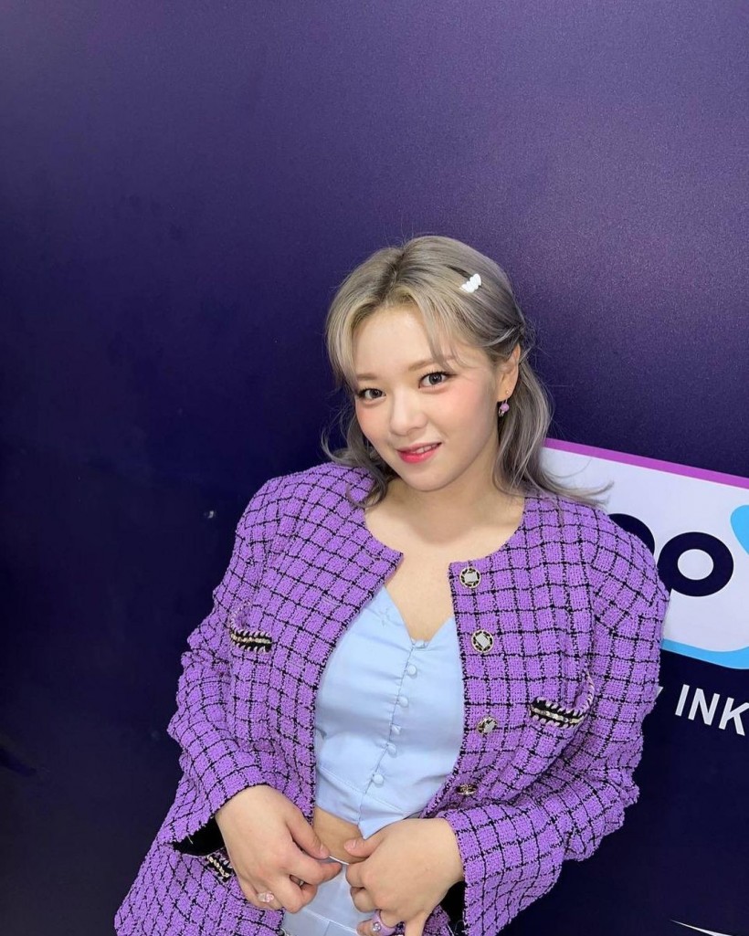 TWICE Jeongyeon's Recent Photos Following Weight Loss Become Hot Topic