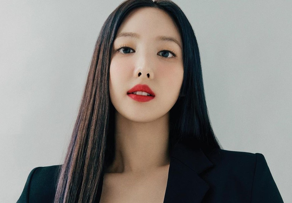 TWICE Nayeon announced as muse for Givenchy
