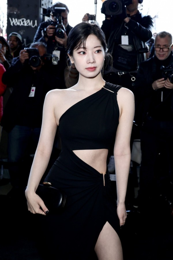 TWICE Dahyun Has People Gasping Over Her Looks At New York Fashion Week: 'Wrecked, yes or yes?