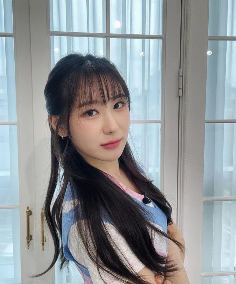 Ex-IZ*ONE Lee Chaeyeon's Instagram Gets Bombarded by Hateful Comments Following  Appearance Change