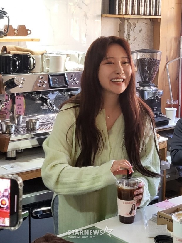 THIS popular female idol becomes a barista after the group broke up