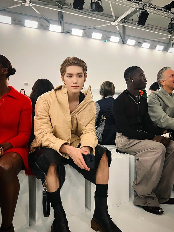 NCT Taeyong, the visual that shined at Paris Fashion Week... 'Interest' in the world's fans