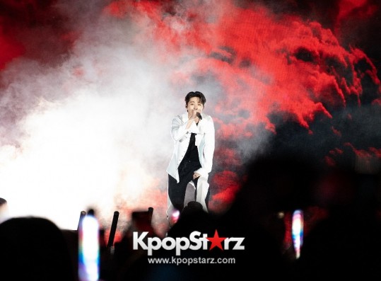 B.I Shakes Up L.O.L The Hidden Stage in Singapore