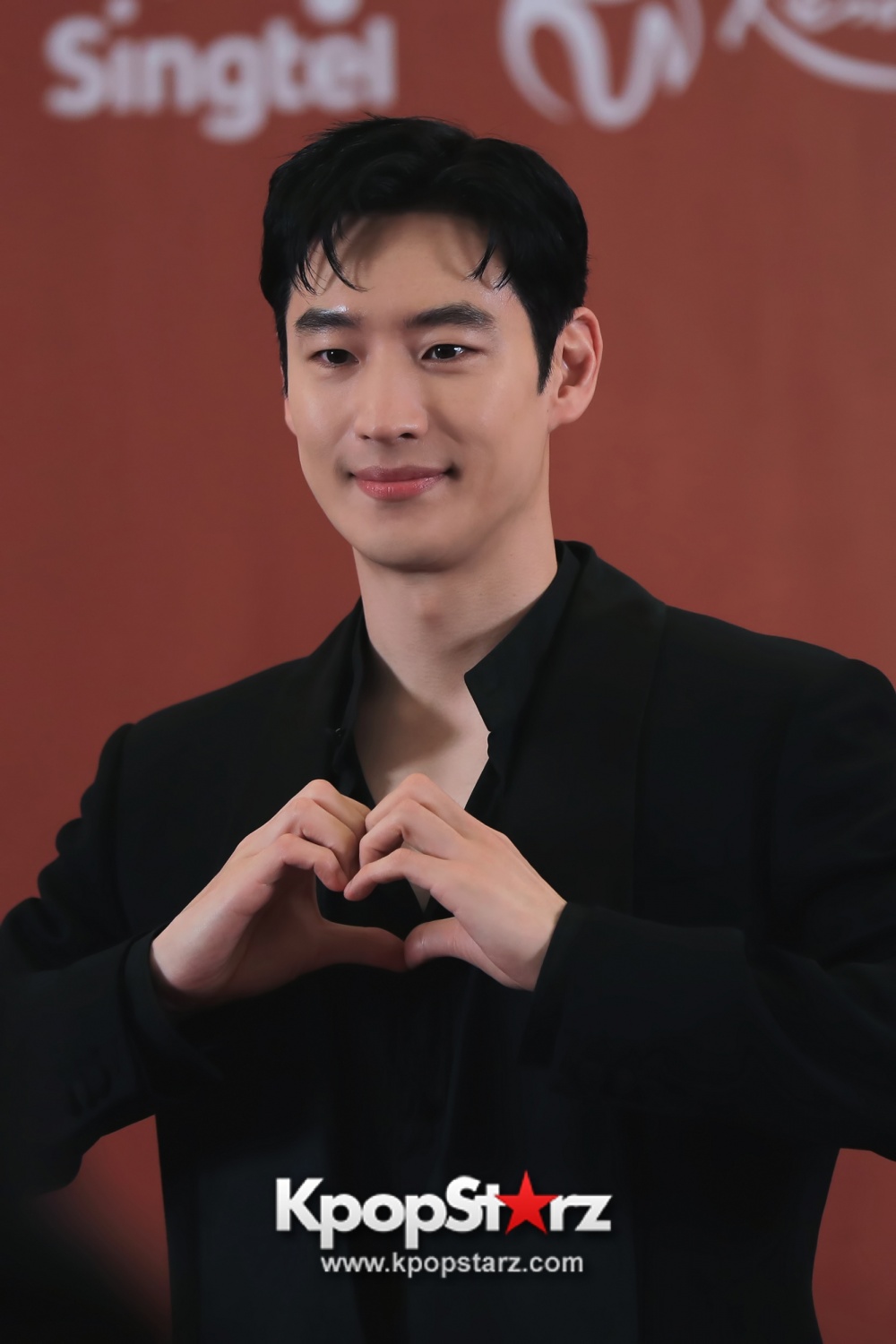 Exclusive Photos from Lee Je-Hoon's Press Conference In Singapore