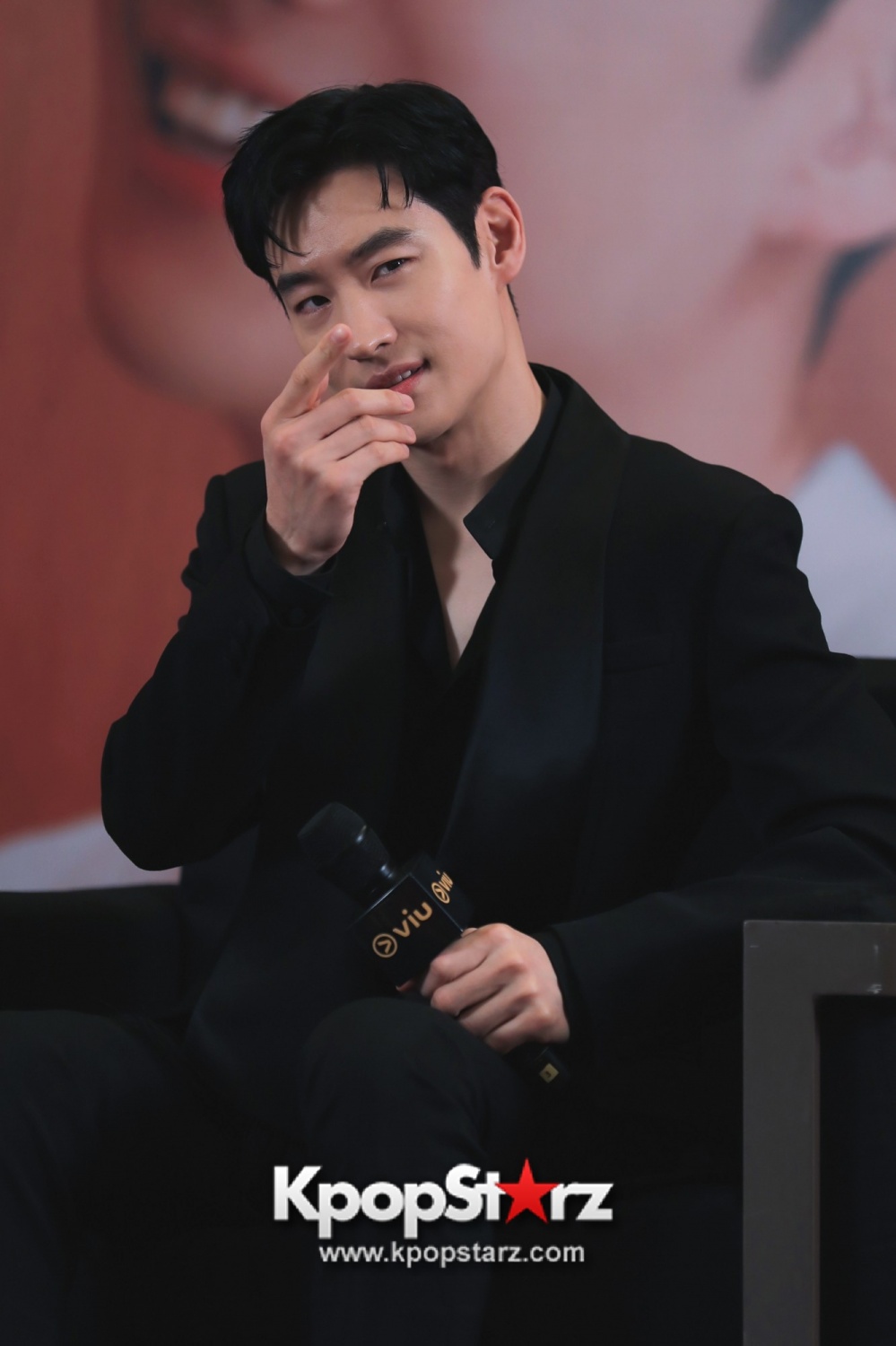Exclusive Photos from Lee Je-Hoon's Press Conference In Singapore