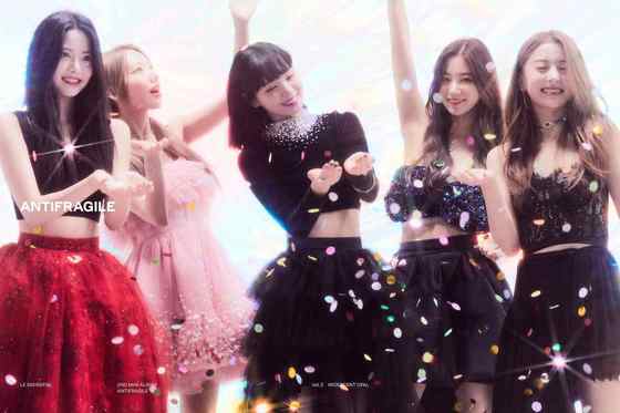 LE SSERAFIM's 'ANTIFRAGILE' surpasses 100 million cumulative views on Billboard Japan