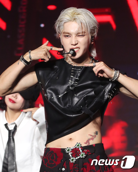 NCT Taeyong, solo sortie