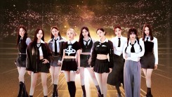 TWICE, the first ever female group to perform at Sophie Stadium in the US... 50,000 fans