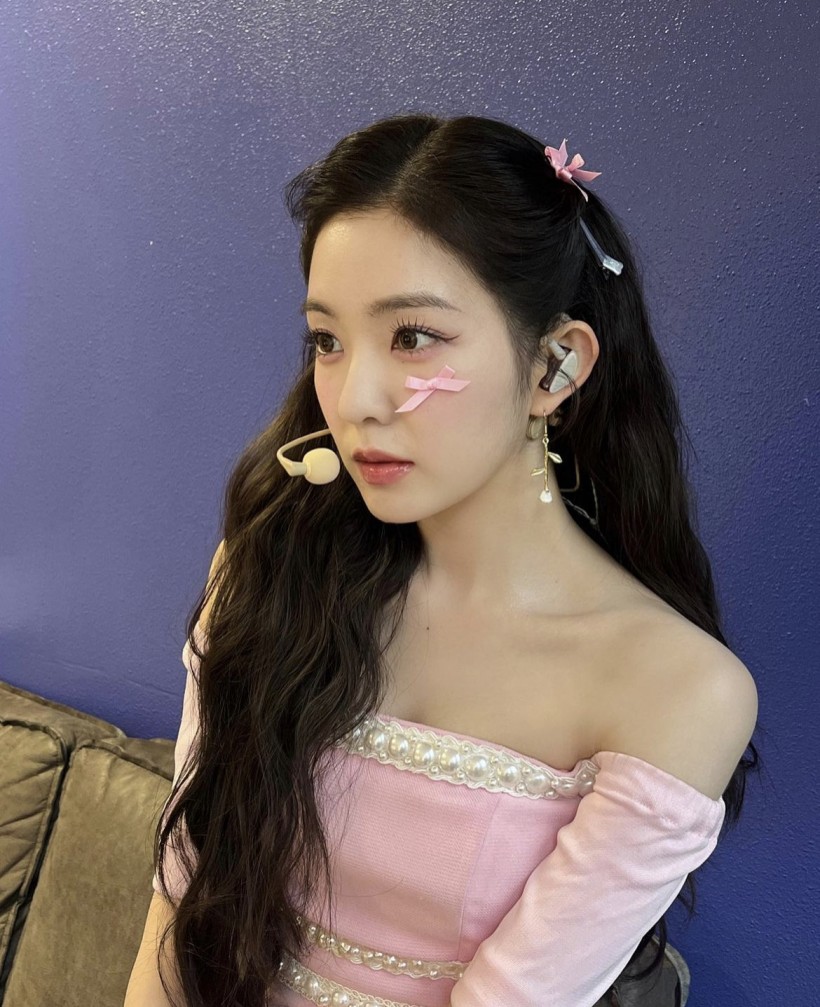 Red Velvet Irene's Latest Photos Leave People Mesmerized: 'Bashing her face is like...'
