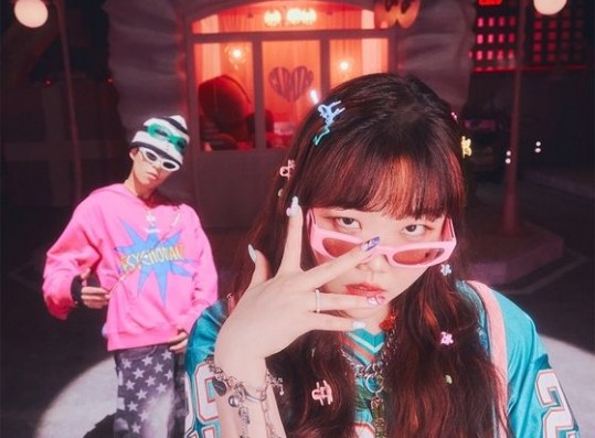 AKMU, despite their comeback after 2 years, the music power is still the same... #1 on the charts