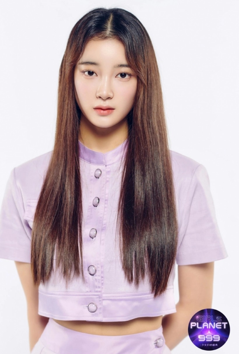 Idol Trainee Reveals She Almost Debuted in NewJeans— Her Visuals, Background Draw Attention