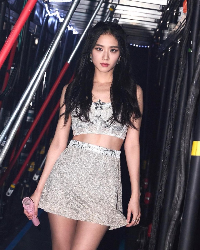 5 Female K-Pop Idols Who Went Viral For Their To-Die-For Bodies: BLACKPINK Jennie, ITZY Yuna, MORE!