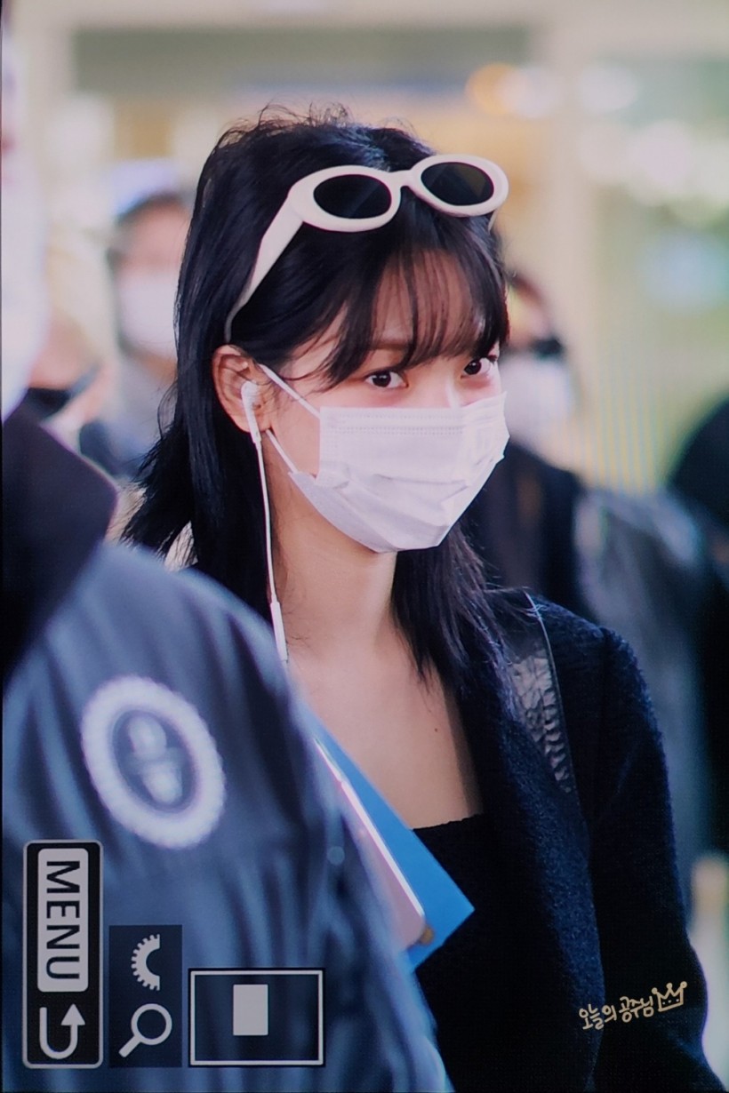 aespa Karina Draws Attention For Unique Hairstyle at Latest Airport Sighting