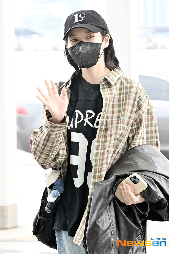 IU Turns Heads At Airport For Her Newest Fashion, Styling: 'She's Korea's Princess'