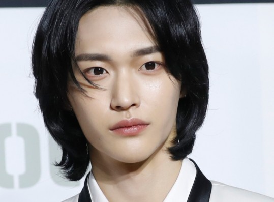 RIIZE Wonbin Stalked & Harassed by Fan During Event in Japan