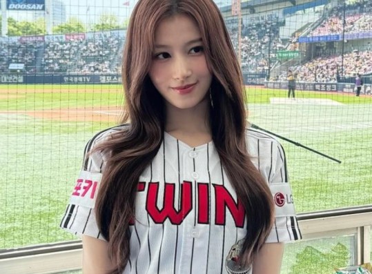 TWICE Sana Goes Viral After Throwing First Pitch: 'She's Breathtaking...'