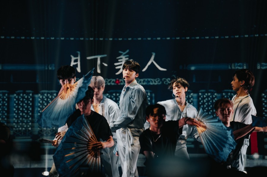 ONEUS in Kuala Lumpur lit up the night with fan-favourites!